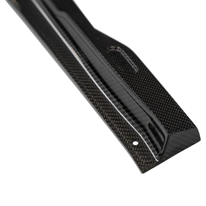 Audi RS4 B9 / B9.5 Lower Side Sills with URBAN Branding - Visual Carbon Fibre Lacquered