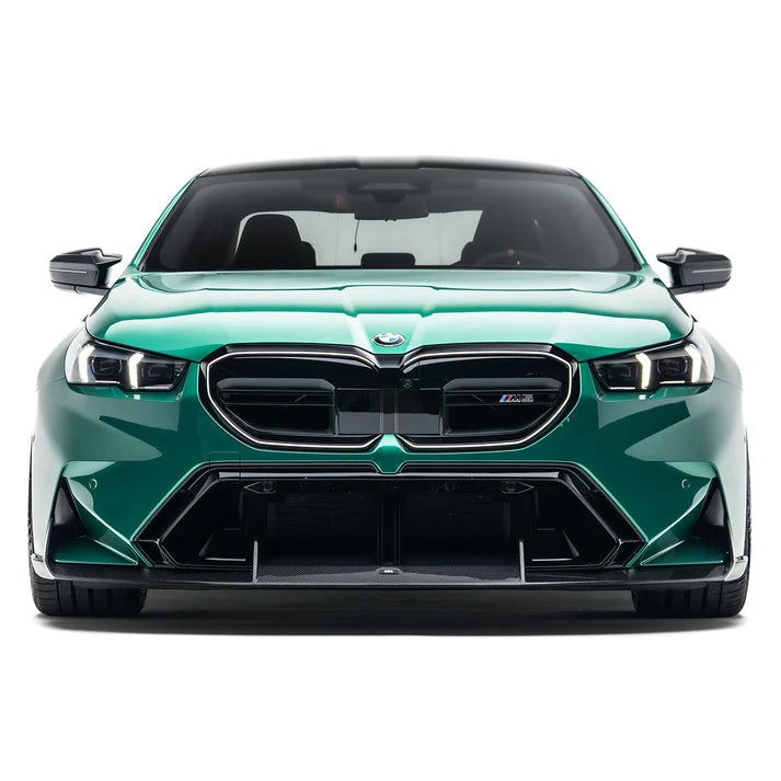 Carbon front lip BMW M5 G90 detailopname