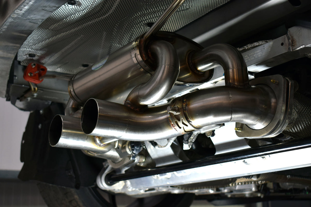 QuickSilver Aston Martin V12 Vantage Titan Sport System w/ Sound Architect