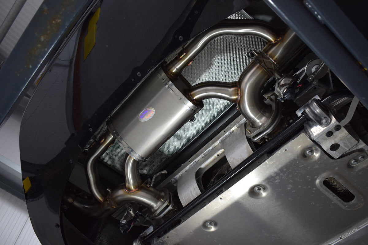QuickSilver Aston Martin DB12 Titan Sport Rear Section