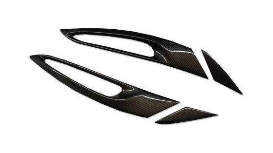 Novitec Ferrari 812 insert for air-outlet engine bonnet, visible Carbon