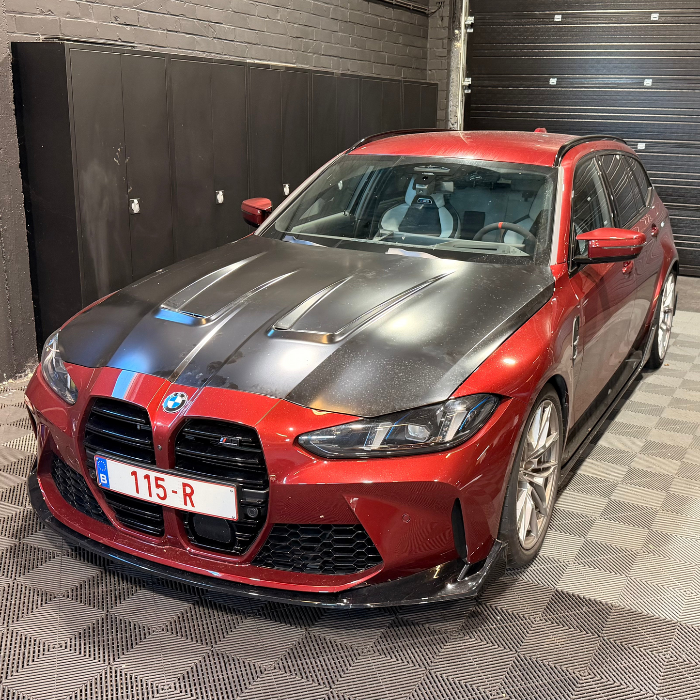 GTS motorkap aluminium op BMW M3 G80, zijaanzicht