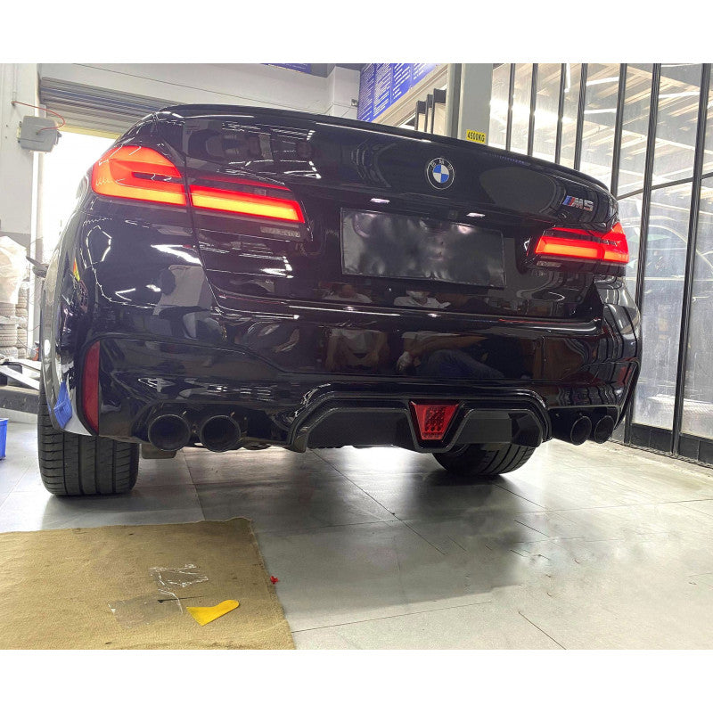 Diffuser Clubsport with light full carbon suitable for BMW M5 F90