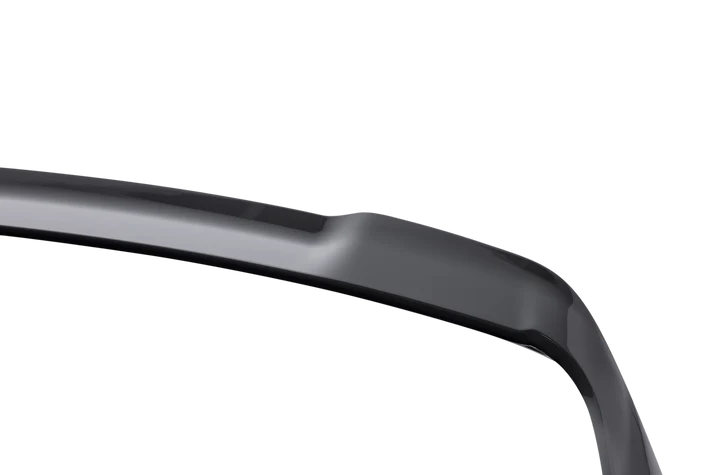 Discovery 5 Rear Spoiler - Gloss Black
