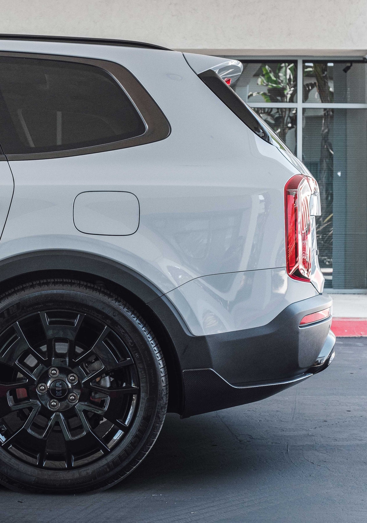 ADRO Kia Stinger Trunk Spoiler