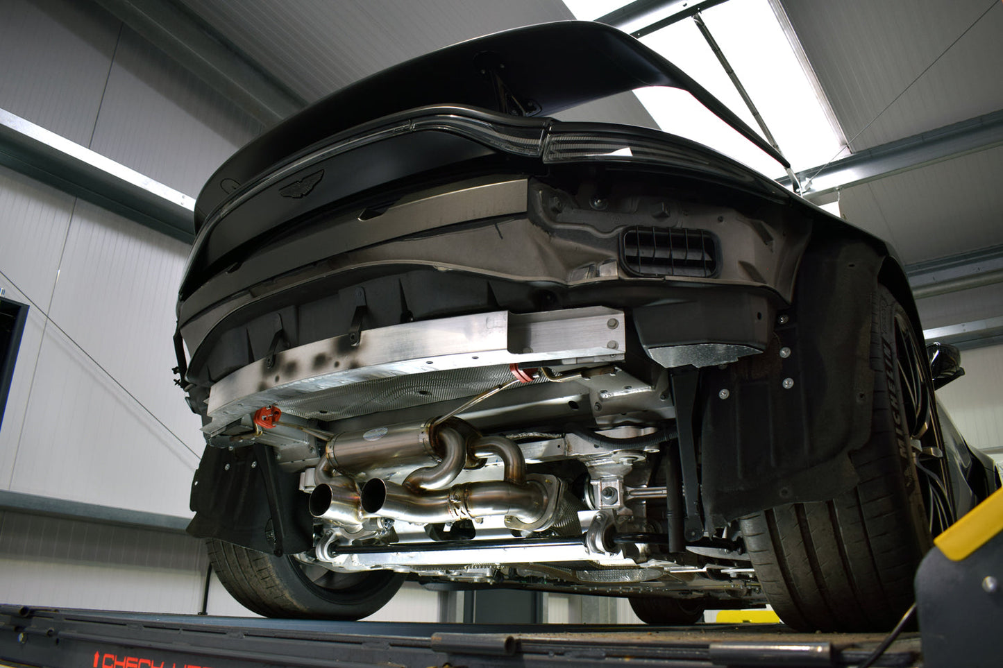 QuickSilver Aston Martin V12 Vantage Titan Sport System w/ Sound Architect
