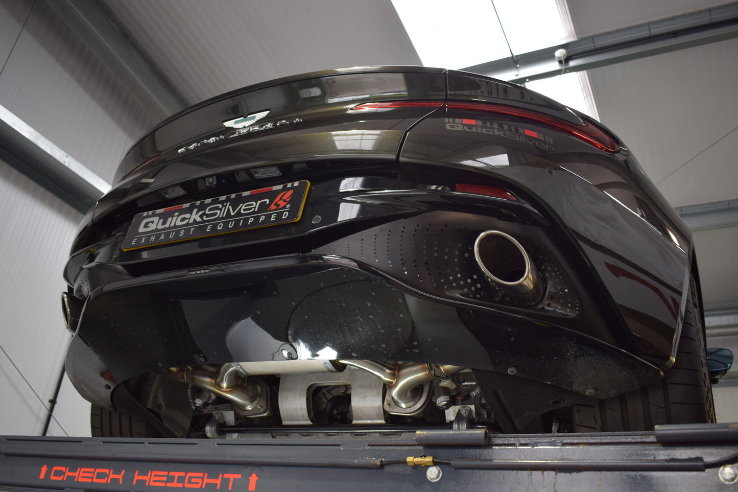 QuickSilver Aston Martin DB12 Titan Sport Rear Section
