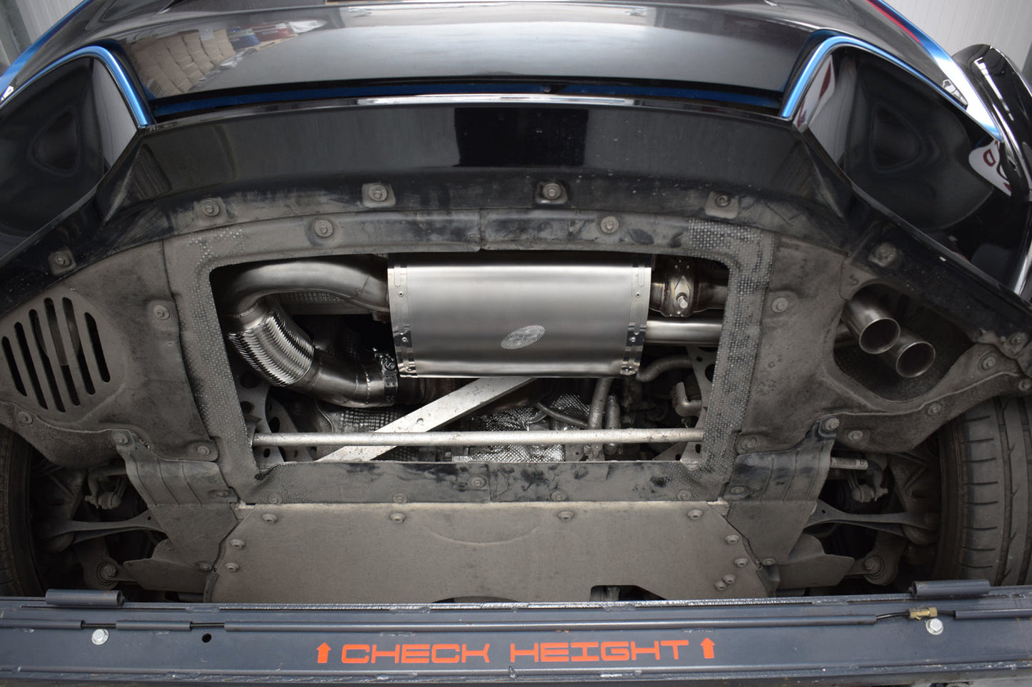 QuickSilver BMW i8 Sound Architect Titan System