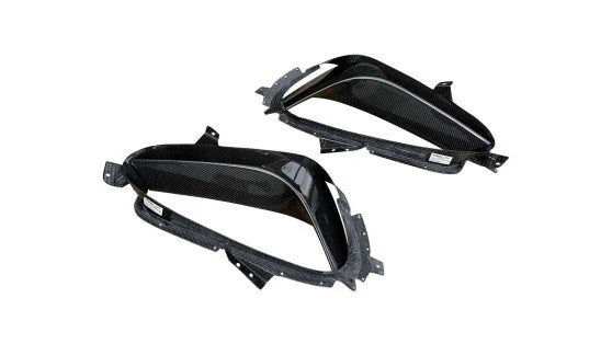 Novitec Ferrari SF90 air-guide sidewall visible Carbon