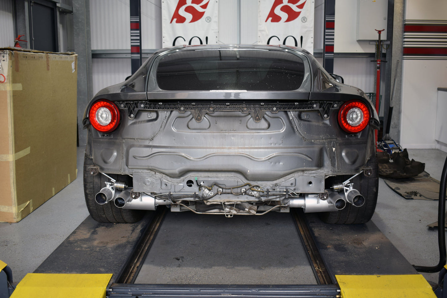 QuickSilver Ferrari F12 Berlinetta Titanium Sport System w/ Valves