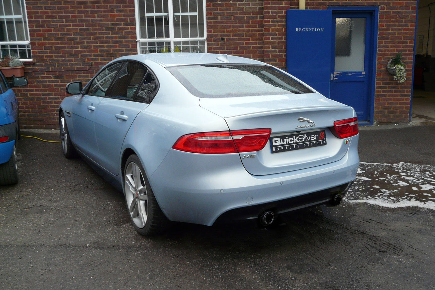 QuickSilver Jaguar XE 3.0 Supercharged Sport Rear Section