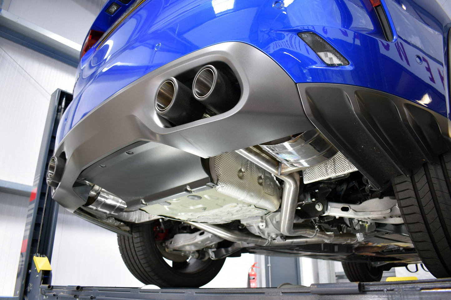 QuickSilver Jaguar F Pace SVR 5.0 Sport System w/ Sound Architect