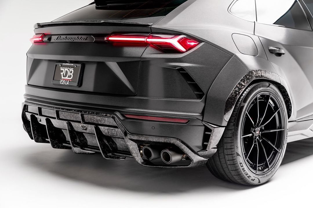QuickSilver Lamborghini Urus Sport system w/ Sound Architect