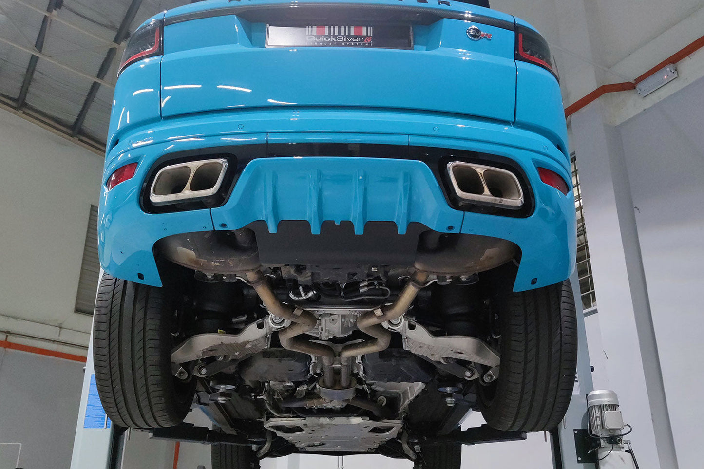 QuickSilver Range Rover Sport SVR Sport System