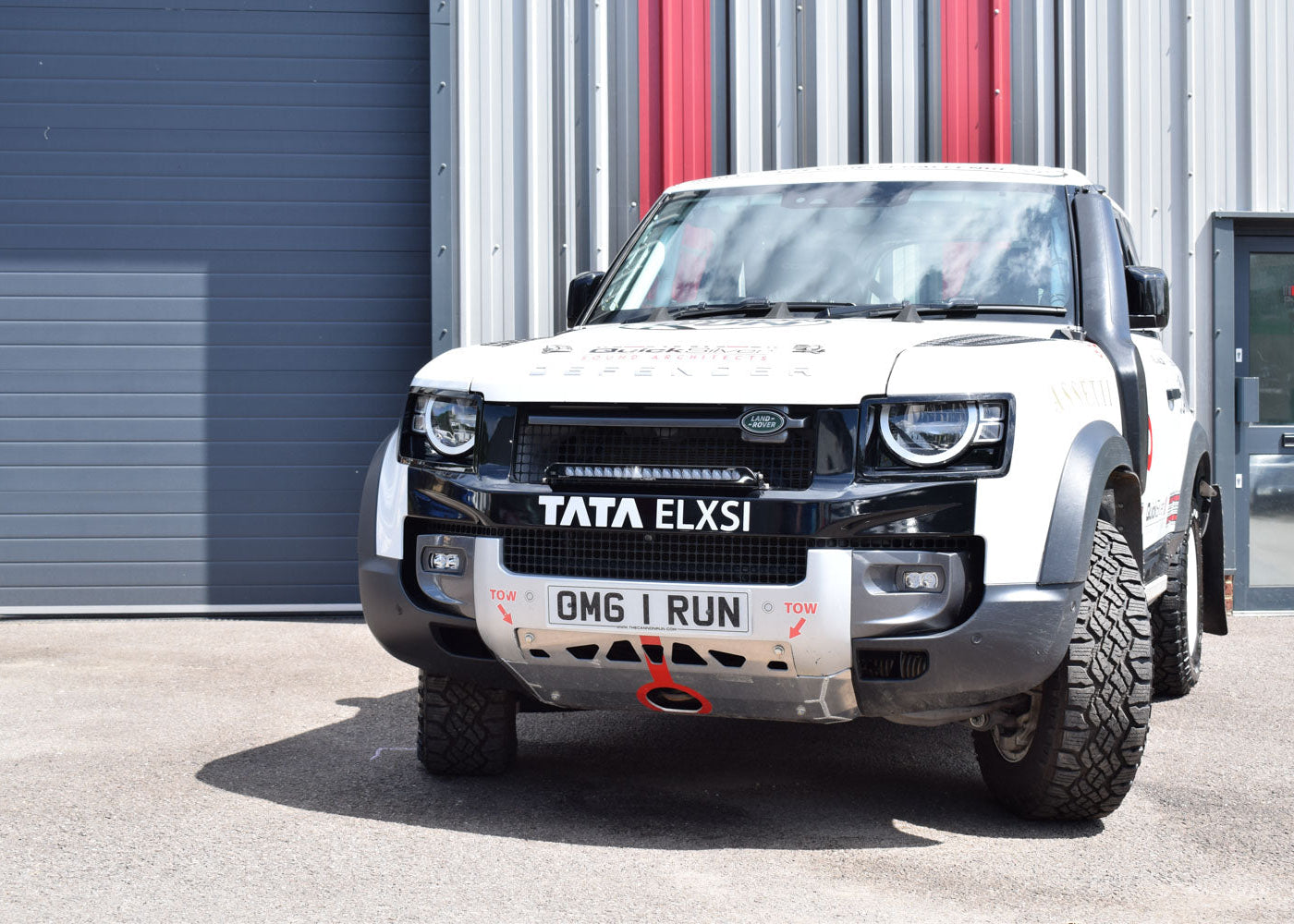 QuickSilver Land Rover Defender P400 90 & 110 Sport System w/ Sound Architect