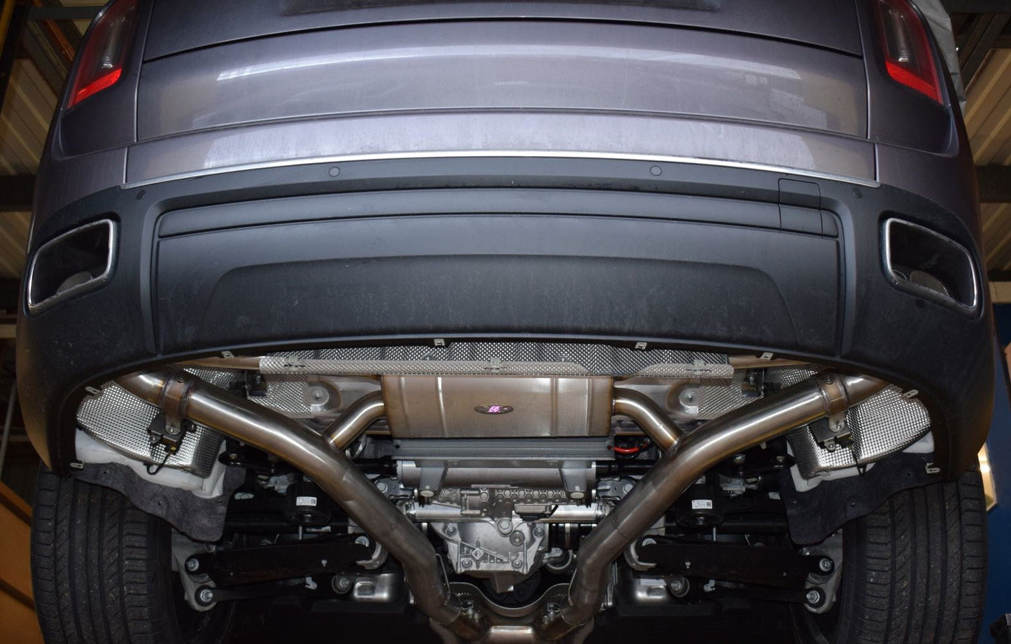 QuickSilver Rolls Royce Cullinan Titan Sports System w/ Sound Architect